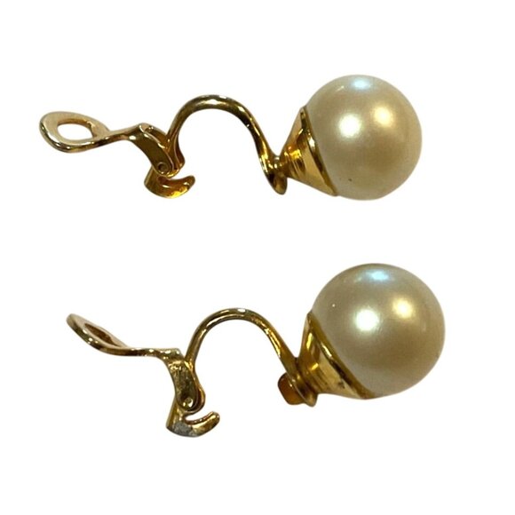 Vintage Faux Pearl Earrings with Gold Tone Clip on Womens - Picture 2 of 3